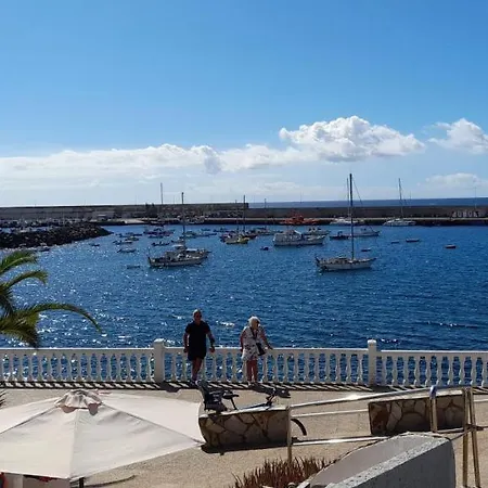 Comfy 2 Bedroom In With Wifi And Free Parking Apartament